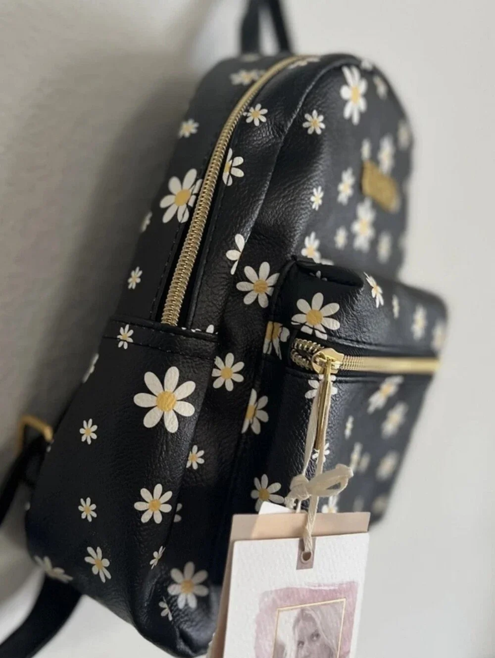 NWT-Jessica Simpson Black Daisy Mini Backpack W/ Gold Hardware Plus 2 Charms.